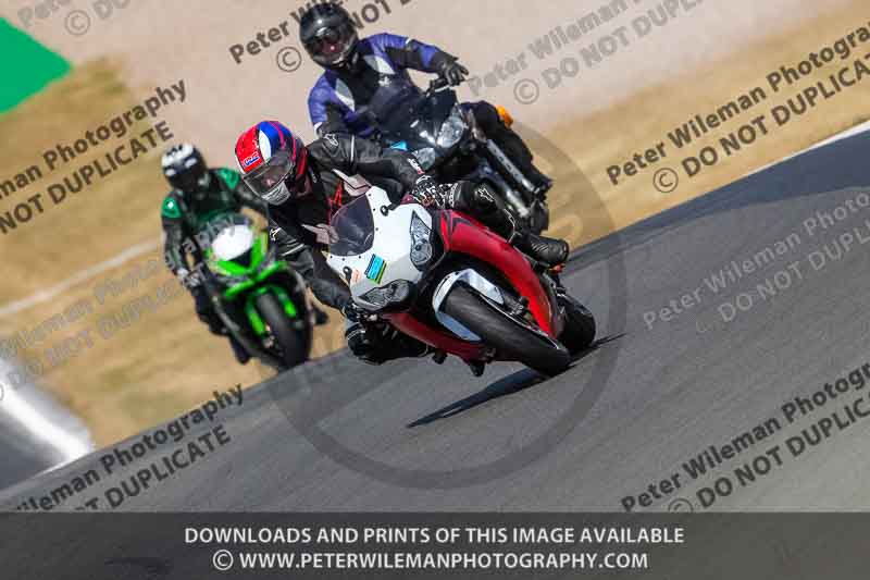donington no limits trackday;donington park photographs;donington trackday photographs;no limits trackdays;peter wileman photography;trackday digital images;trackday photos